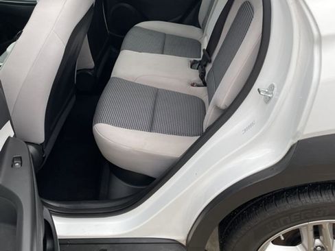 Certified 2023 Hyundai Kona SE image 10