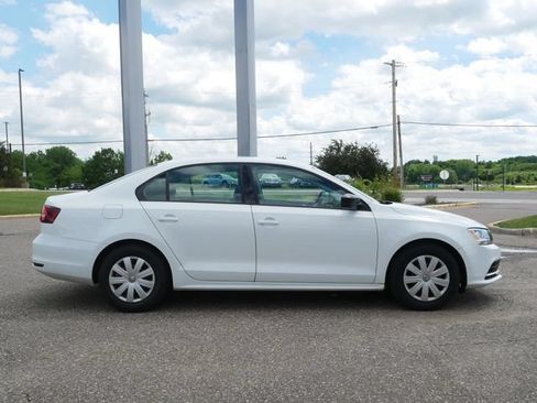 Used 2016 Volkswagen Jetta S FWD image 8