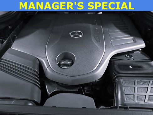 Used 2025 Mercedes-Benz GLS 450 4MATIC image 83