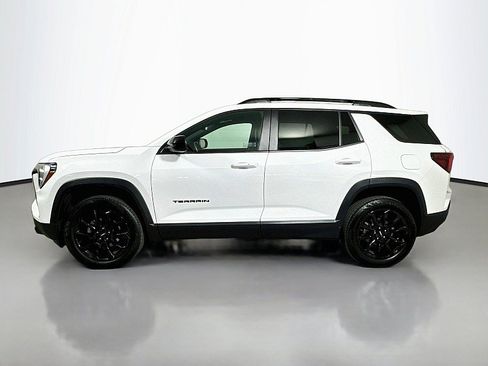 Used 2026 GMC Terrain Elevation w/ Elevation Premium Package AWD/4WD image 4