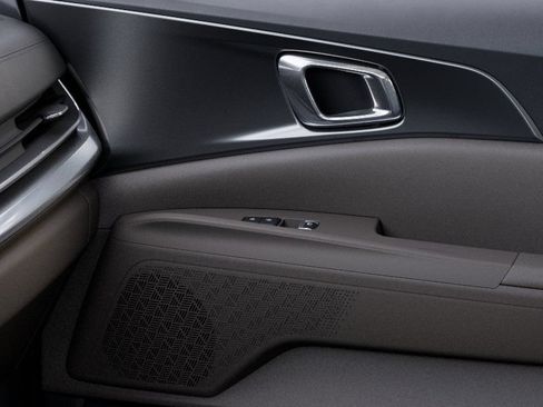 New 2027 Kia Carnival FWD image 25