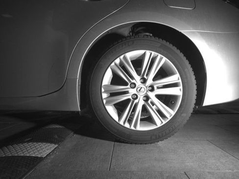 Used 2014 Lexus ES 350 w/ Premium Package FWD image 8