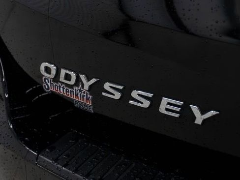 Certified 2023 Honda Odyssey Sport image 6