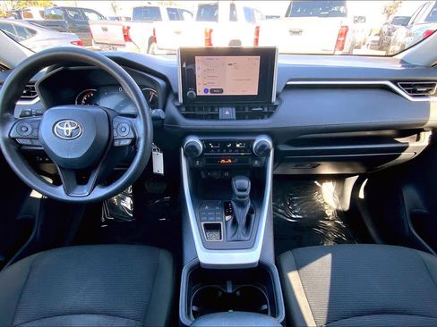 Used 2024 Toyota RAV4 LE image 15
