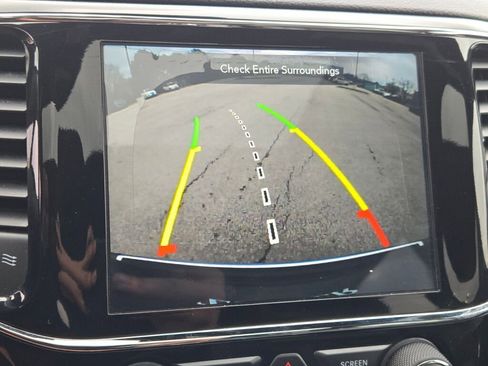 Used 2020 Jeep Grand Cherokee Limited image 32