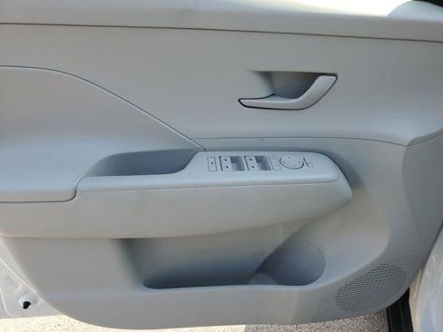 Certified 2024 Hyundai Kona SEL FWD image 20
