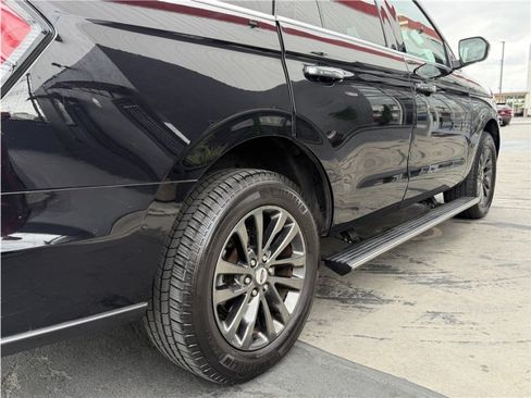Used 2019 Ford Expedition Limited w/ Equipment Group 301A AWD/4WD image 51