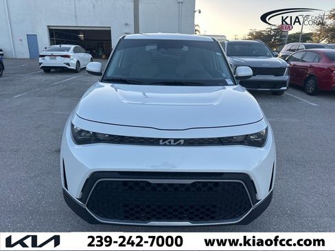 Certified 2025 Kia Soul LX image 11