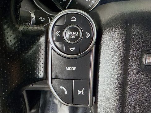 Used 2016 Land Rover Range Rover Sport SE AWD/4WD image 14