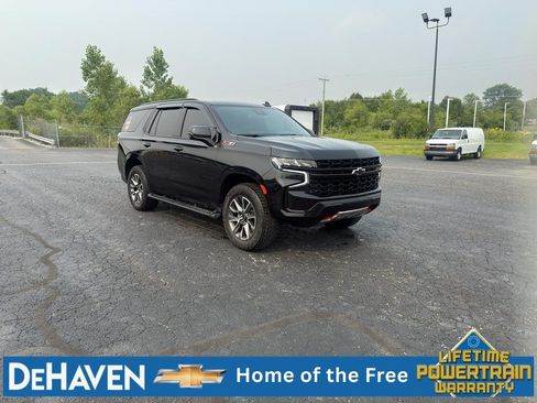 Used 2023 Chevrolet Tahoe Z71 w/ Luxury Package AWD/4WD image 8