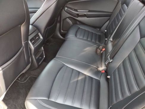 Used 2024 Ford Edge SEL AWD/4WD image 17
