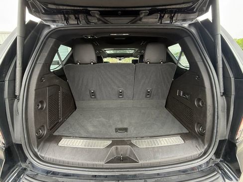 Used 2021 Chevrolet Tahoe Premier AWD/4WD image 28