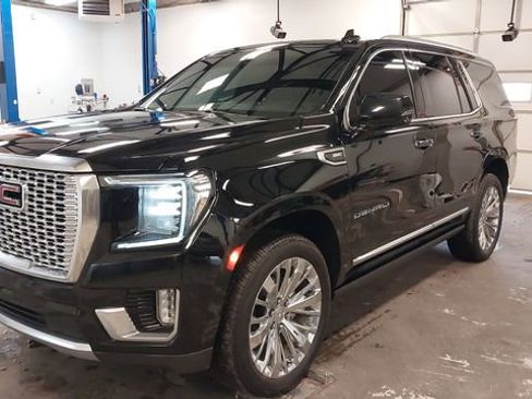 Used 2022 GMC Yukon Denali w/ Denali Ultimate Package AWD/4WD image 49