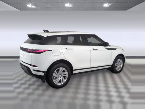 Used 2025 Land Rover Range Rover Evoque S image 8