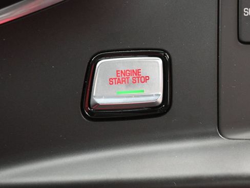 Used 2016 Chevrolet Corvette Stingray Coupe w/ Battery Protection Package RWD image 30
