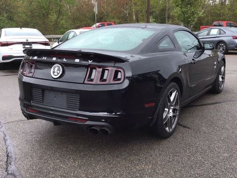 Used 2013 Ford Mustang Shelby GT500 RWD image 3