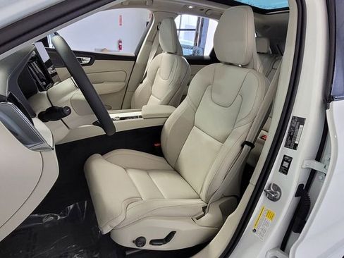 New 2026 Volvo XC60 B5 Ultra w/ Protection Package Premier image 7