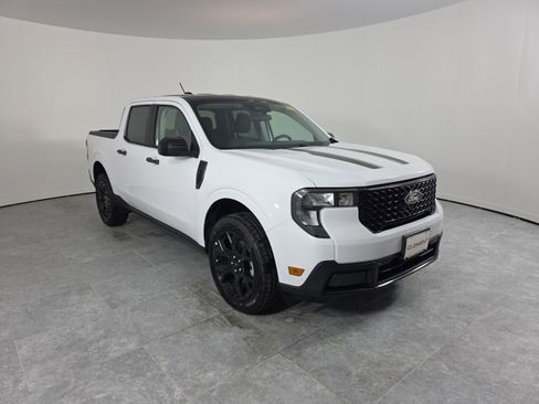 New 2025 Ford Maverick XLT w/ XLT Luxury Package image 3