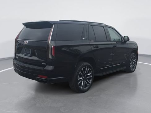 Certified 2021 Cadillac Escalade Sport image 3