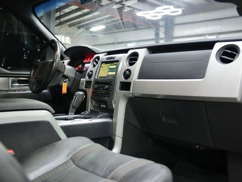 Used 2012 Ford F150 Raptor w/ Raptor Luxury Pkg image 28