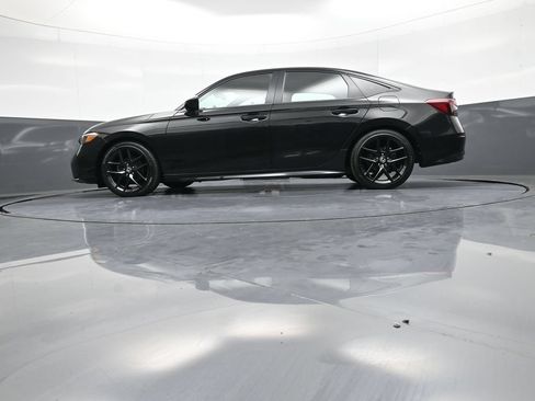 Certified 2025 Honda Civic Sport image 32