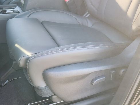 New 2026 Subaru Ascent Limited Bronze image 17