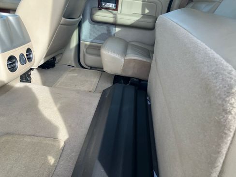 Used 2006 Ford F150 Lariat image 27