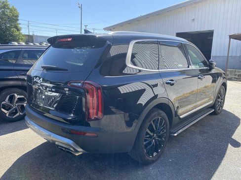 Used 2022 Kia Telluride SX image 3