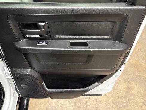 Used 2023 RAM 2500 Tradesman image 27