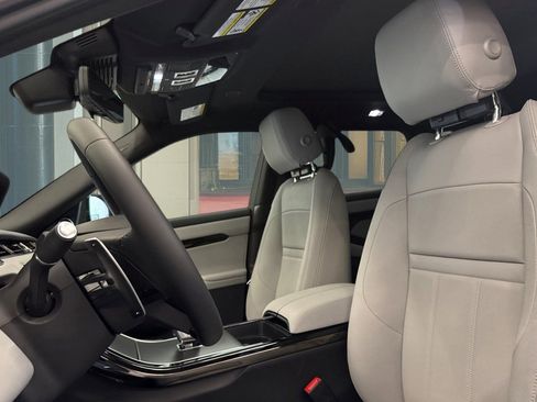 New 2026 Land Rover Range Rover Evoque S AWD/4WD image 20