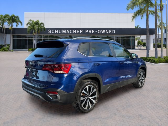 Used 2022 Volkswagen Taos SE FWD image 7