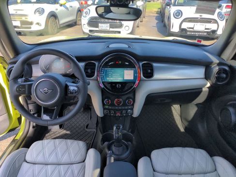 Certified 2023 MINI Cooper S w/ Signature Upholstery Package image 14