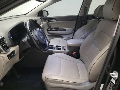Used 2018 Kia Sportage EX w/ Option Group 040 FWD image 17