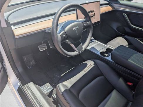 Used 2023 Tesla Model 3 Standard Range RWD image 10