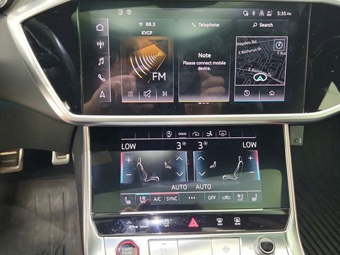 Used 2021 Audi RS 7 Sportback w/ Carbon Optic Package image 39