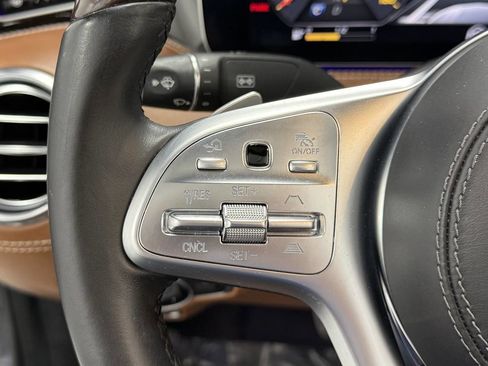 Used 2019 Mercedes-Benz S 560 Cabriolet image 23