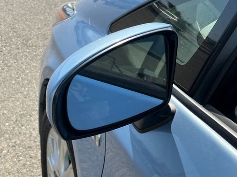 Used 2015 Toyota Prius Prime Plug-In Hybrid FWD image 8