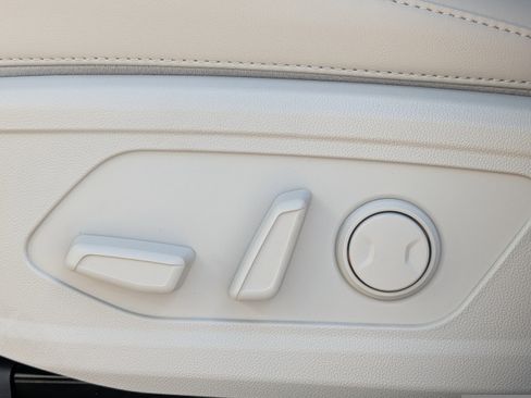New 2026 Kia Sorento EX FWD image 25