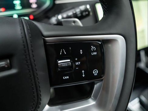 New 2026 Land Rover Range Rover SE image 21