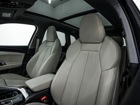 New 2025 Audi Q5 Premium Plus image 15