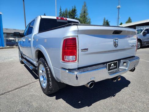 Used 2016 RAM 1500 Laramie w/ Convenience Group AWD/4WD image 7