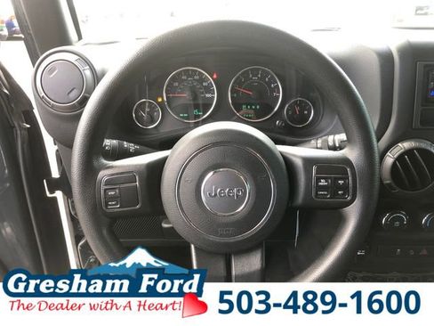 Used 2017 Jeep Wrangler Unlimited Sport w/ Max Tow Package AWD/4WD image 27