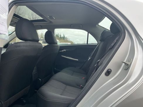 Used 2013 Toyota Corolla S w/ Premium Pkg image 28