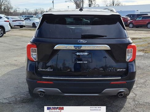 Used 2021 Ford Explorer Limited w/ Equipment Group 301A image 23