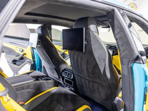 Used 2024 Lamborghini Urus S image 34