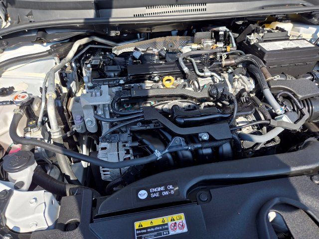 Used 2025 Toyota Corolla LE FWD image 21