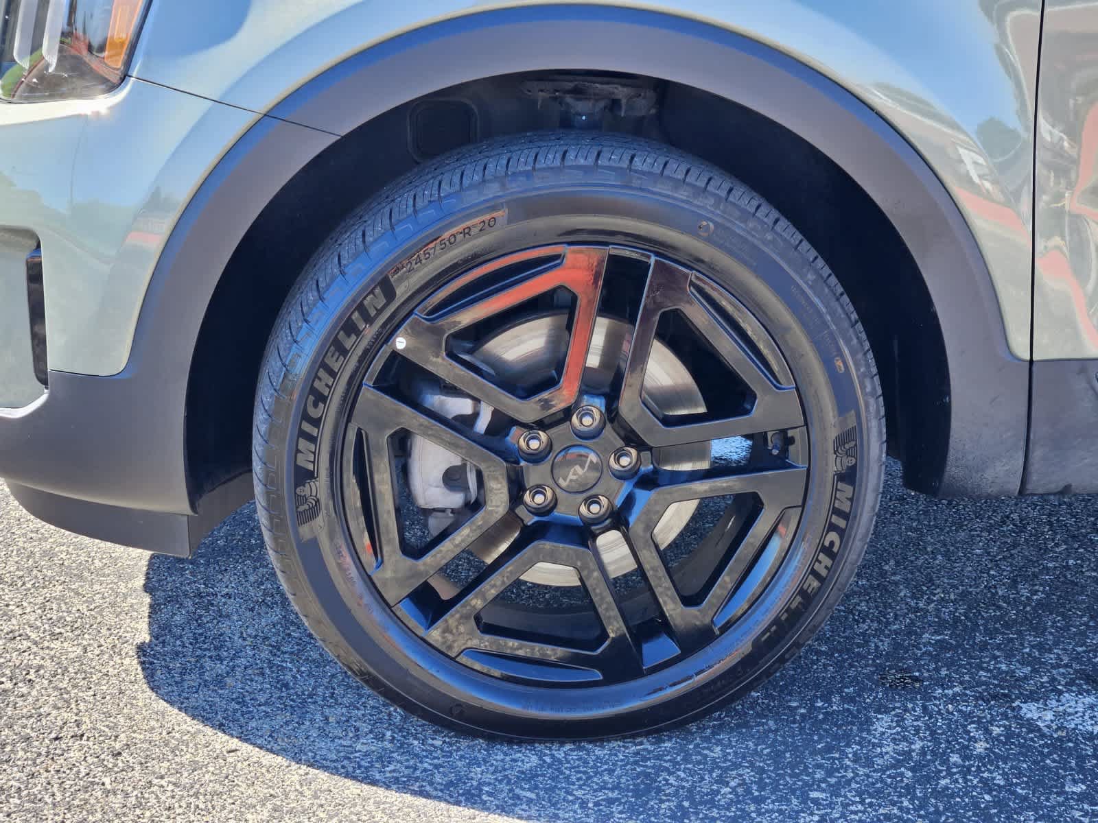 Used 2025 Kia Telluride EX X-Line AWD/4WD image 9