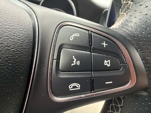 Used 2018 Mercedes-Benz GLA 250 4MATIC image 24