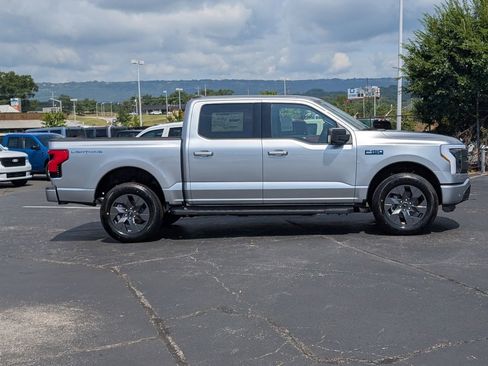 New 2025 Ford F150 Lightning Flash image 3