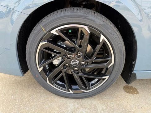 New 2026 Nissan Sentra SR image 10